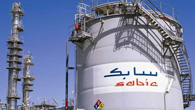 Μειώθηκαν τα κέρδη της Sabic