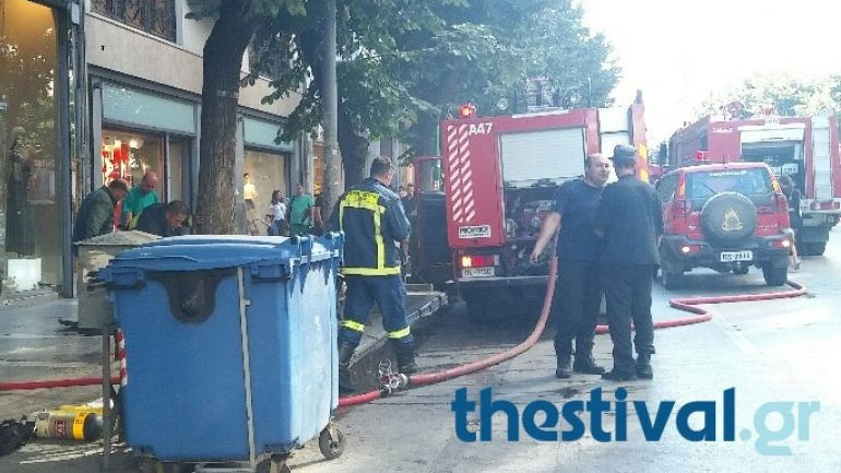 Φωτιά σε ταράτσα πολυκατοικίας στον Εύοσμο Θεσσαλονίκης
