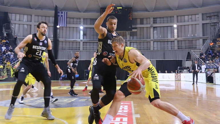 Ντούβιερ: «Να παίξουμε ομαδικά και με συγκέντρωση»