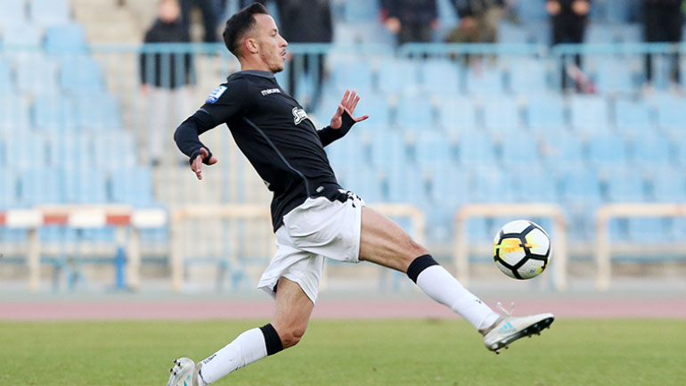 Παίρνει δανεικό τον Κάτσε ο ΑΠΟΕΛ