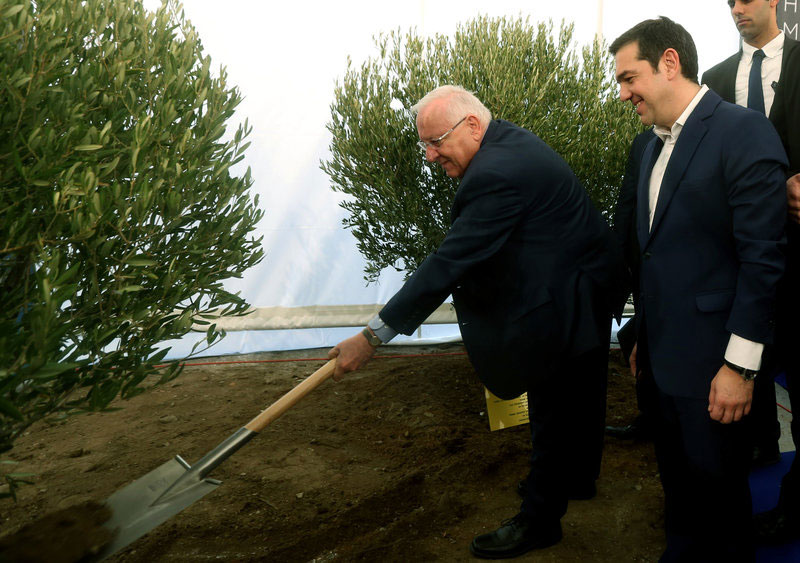 Ο Ρούβεν Ρίβλιν με τον Αλέξη Τσίπρα