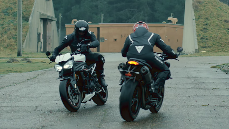 Triumph Speed Triple 2018: Μοτοσυκλέτα για κόντρες παγκόσμιων πρωταθλητών! Triumph Speed Triple 2018: Μοτοσυκλέτα για κόντρες παγκόσμιων πρωταθλητών!