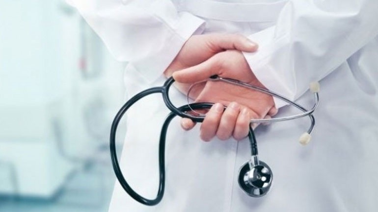 Σε 24ωρη απεργία σήμερα οι νοσοκομειακοί γιατροί