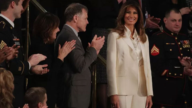 Η Μελάνια Τραμπ θυσιάστηκε για την παράδοση