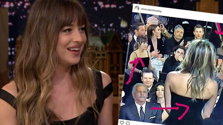Dakota Johnson: Περιγράφει την αντίδραση της Jolie όταν ανέβηκε στη σκηνή η Aniston στις Χρυσές Σφαίρες
