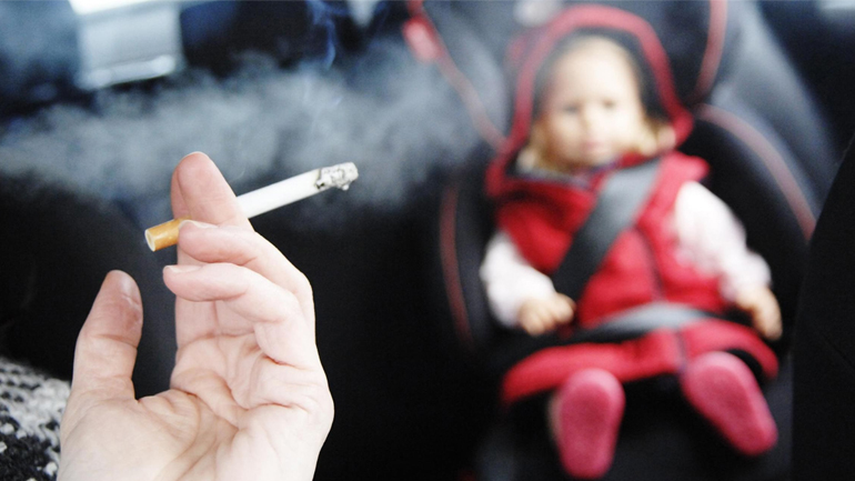 Πρόστιμο μαμούθ για κάπνισμα στο αυτοκίνητο Πρόστιμο μαμούθ για κάπνισμα στο αυτοκίνητο