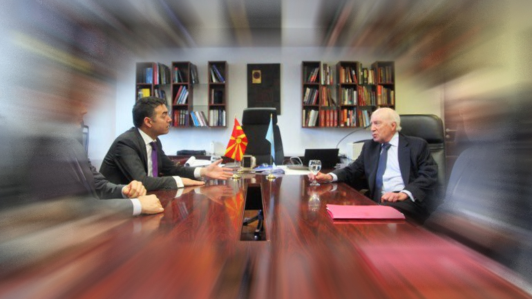 Αιφνιδίως σκληραίνουν τα Σκόπια Αιφνιδίως σκληραίνουν τα Σκόπια