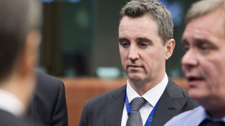 Κοστέλο: Η Ελλάδα εξέρχεται από το πρόγραμμα, υπάρχουν όμως σοβαρά προβλήματα