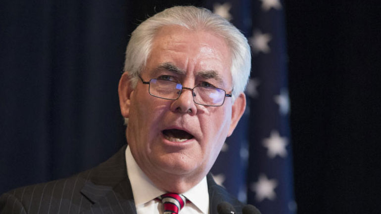 Ο Τίλερσον εγείρει την προοπτική ο στρατός της Βενεζουέλας να εκδιώξει από την εξουσία τον Μαδούρo