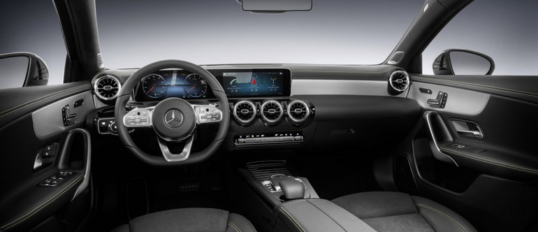 Πραγματικά εξαίσια η καμπίνα από πλευράς αισθητικής και ποιότητας