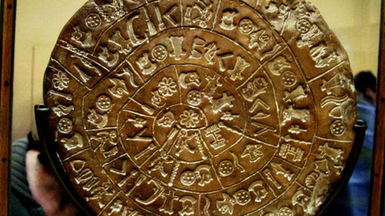 Γκάρεθ Όουενς: «Η ερμηνεία του Δίσκου της Φαιστού έχει ξεπεράσει το 50%»