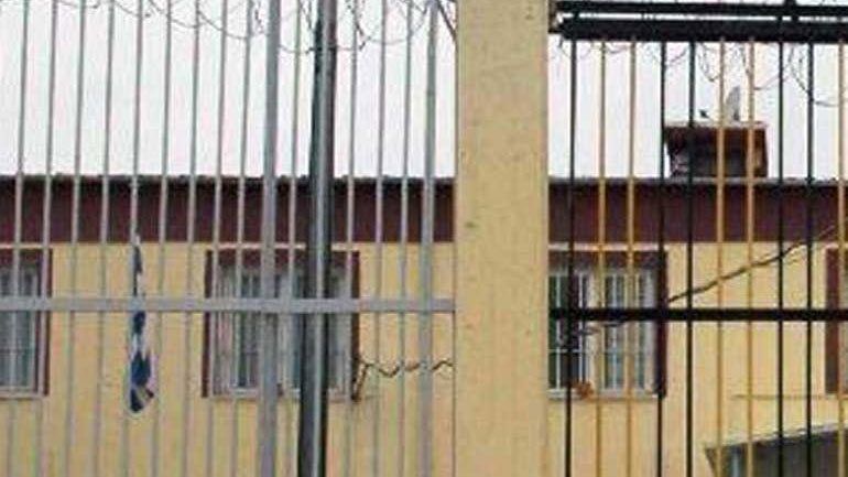 Λάρισα: Νεκρός βρέθηκε 26χρονος κρατούμενος στις φυλακές