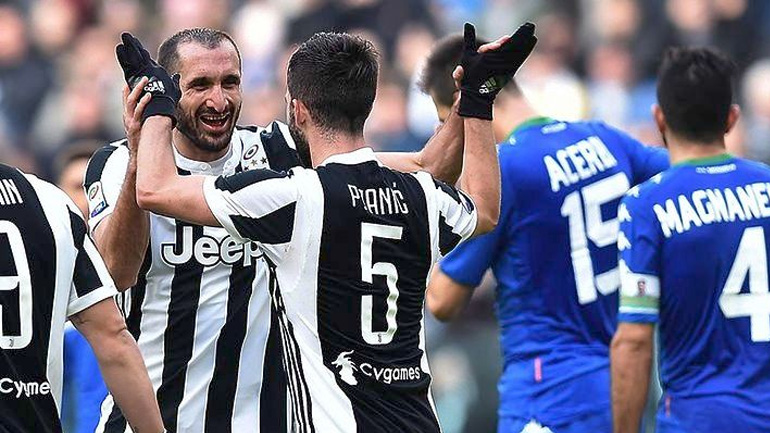 Πάρτι για τη Γιουβέντους, 7-0 τη Σασουόλο