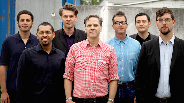 Οι Calexico στο Ηρώδειο