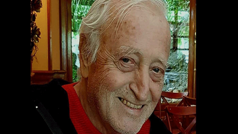 Πέθανε ο στιχουργός Κώστας Κωτούλας