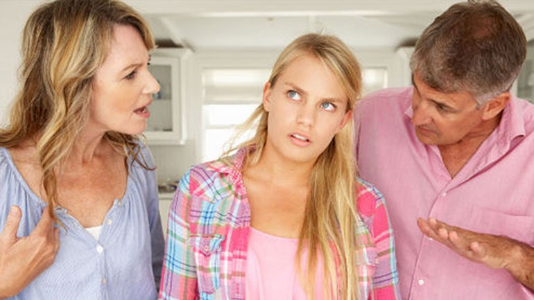 Πώς θα μειώσετε τους τσακωμούς με το παιδί σας;