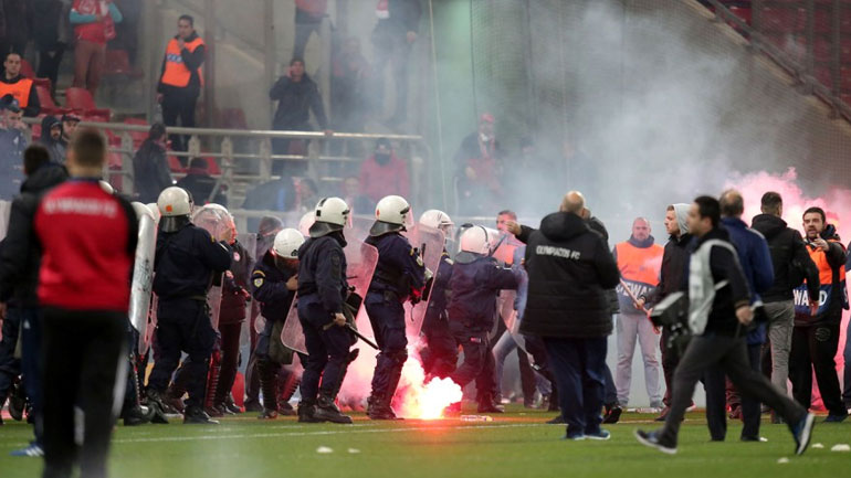 Κινδυνεύει με αφαίρεση βαθμών ο Ολυμπιακός