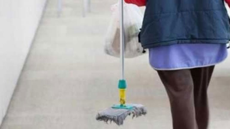 Εικοσιτετράωρη πανελλαδική απεργία σχολικών καθαριστριών και καθαριστών, στις 12 Φεβρουαρίου