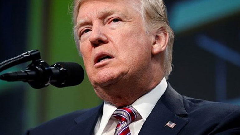 Ο Τραμπ ζητεί και πάλι την ενίσχυση της ασφάλειας των συνόρων, μετά τον θάνατο του αθλητή Ε. Τζάκσον