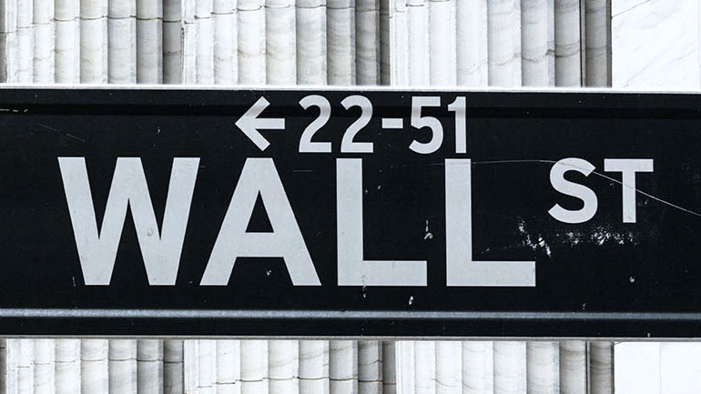 Στο πράσινο η «Wall Street»