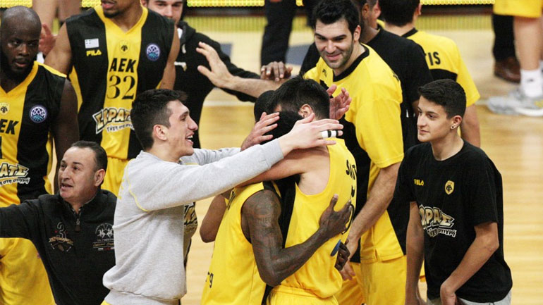 Από την… κόλαση στον παράδεισο η ΑΕΚ-Προκρίθηκε με ανατροπή, 83-81 την Μπάιροτ