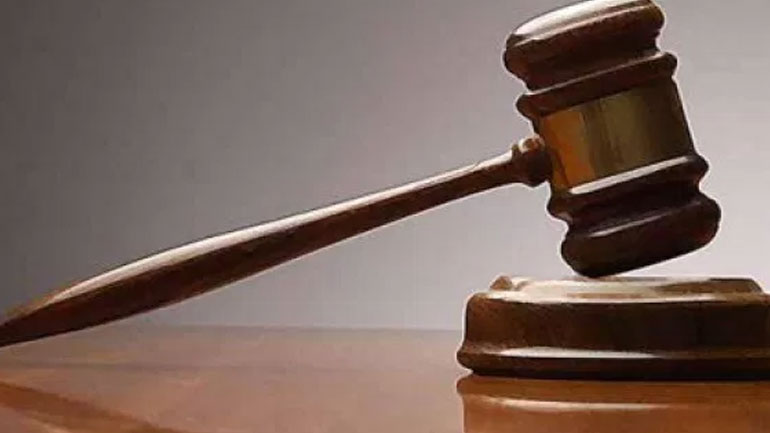 Δικαστήριο στο Πακιστάν καταδίκασε 31 ανθρώπους για το λιντσάρισμα μέχρι θανάτου ενός φοιτητή