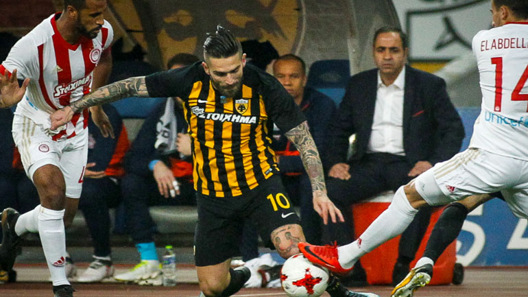 Ο Λιβάγια προσπαθεί να ξεπεράσει τον προσωπικό του αντίπαλο