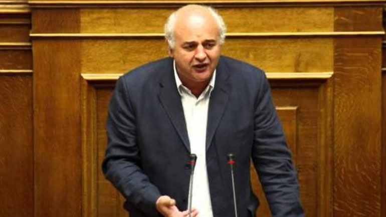 Καραθανασόπουλος: «Όσο κάνουν κουμάντο τα μονοπώλια, τα σκάνδαλα θα ζουν και θα βασιλεύουν»