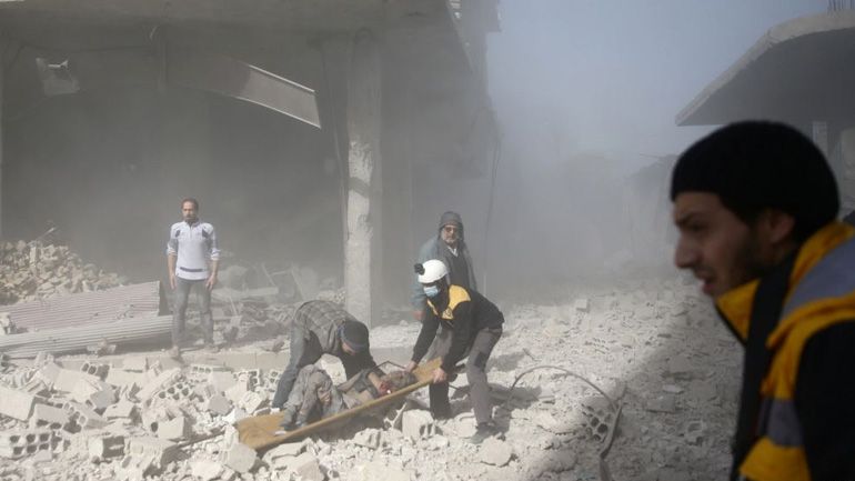 Συρία: Τουλάχιστον 31 άμαχοι νεκροί σε νέους αεροπορικούς βομβαρδισμούς