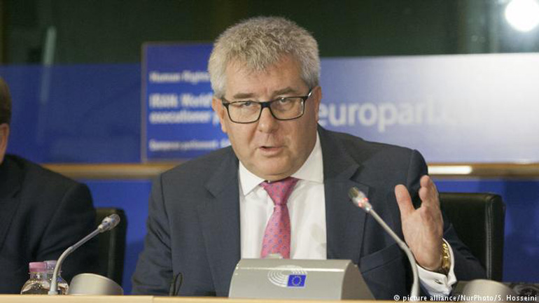 Καθαίρεση αντιπροέδρου στο Ευρωκοινοβούλιο