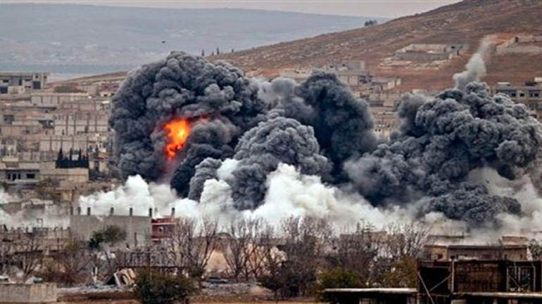 Συρία: Ο διεθνής συνασπισμός υπό την ηγεσία των ΗΠΑ βομβάρδισε κυβερνητικές δυνάμεις Συρία: Ο διεθνής συνασπισμός υπό την ηγεσία των ΗΠΑ βομβάρδισε κυβερνητικές δυνάμεις