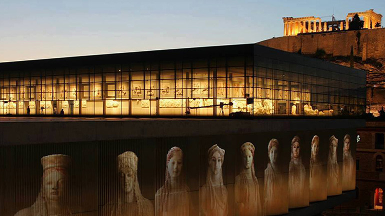Νυχτερινή ξενάγηση στο Μουσείο της Ακρόπολης