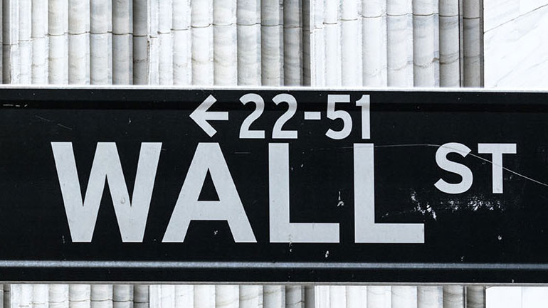 Νευρικότητα στη Wall Street, πάνω από 2% υποχωρεί ο βιομηχανικός δείκτης Dow Jones