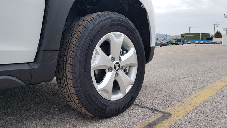 Τα ελαστικά της Continental δείχνουν πως τίποτα στο νέο Dacia Duster δεν είναι τυχαίο
