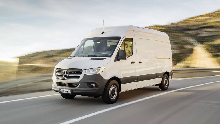 Σε 1.700 διαμορφώσεις το νέο Mercedes Sprinter