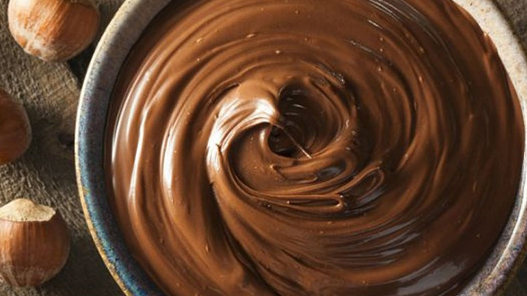 Κρέμα φούρνου με μαύρη σοκολάτα