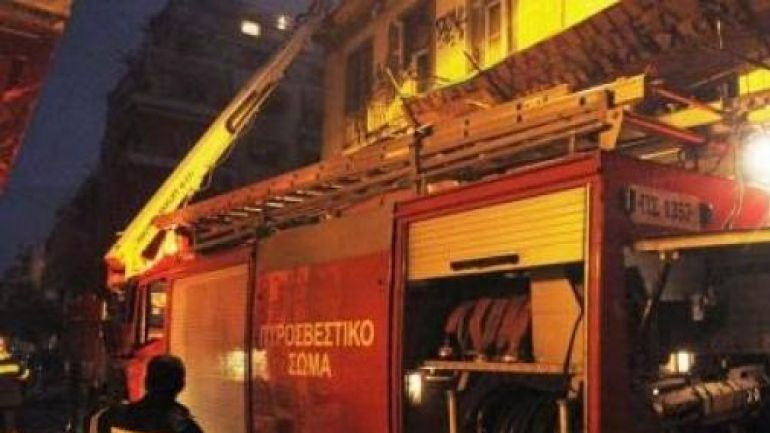 Στις φλόγες παραδόθηκε σπίτι στα Βασιλικά Θεσσαλονίκης