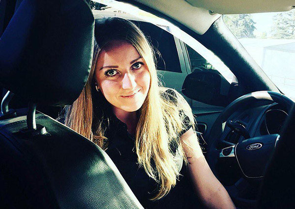 Η 29χρονη αεροσυνοδός Αναστασία Σκλαβίνσκαγια