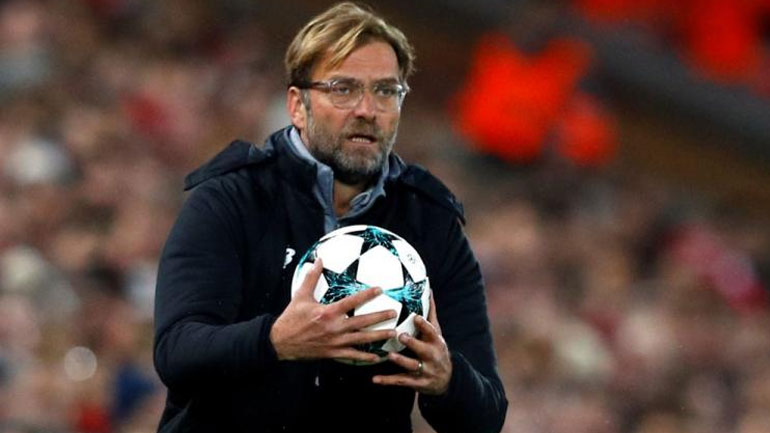 Κλοπ: «Έχει ακόμα δρόμο το πρωτάθλημα»