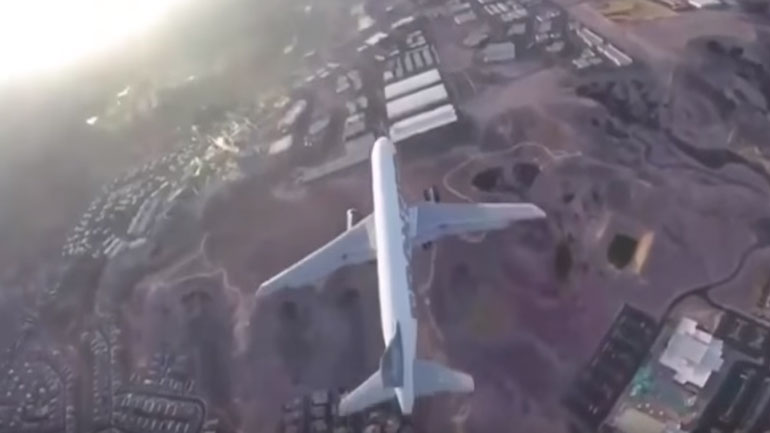 Λας Βέγκας: Πέταξε το drone του… πάνω από αεροσκάφος την ώρα της προσγείωσης!