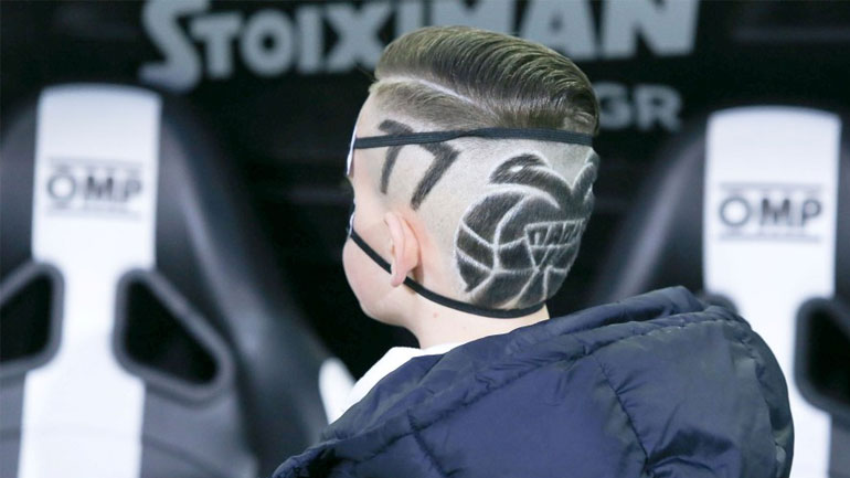 Απίστευτο ΠΑΟΚτσήδικο κούρεμα πιτσιρικά που έκλεψε την παράσταση στην Τούμπα