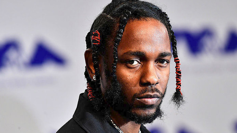 Ο Κέντρικ Λαμάρ κατηγορείται ότι έκλεψε έργα τέχνης