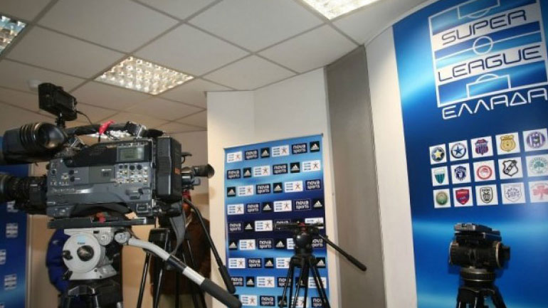COSMOTE TV: Ενδιαφέρεται για τα δικαιώματα της Super League;