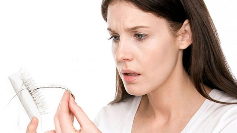 Αντιμετωπίστε την τριχόπτωση με τη βοήθεια της φύσης