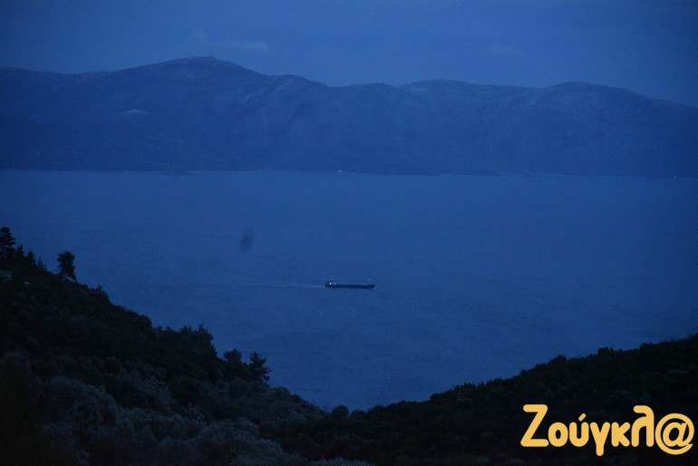 Ο Ευβοϊκός Κόλπος, ακριβώς κάτω από τον ΧΥΤΑ