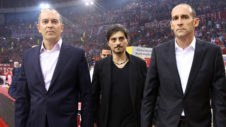 KAE Ολυμπιακός: «Ο Παναθηναϊκός τι λέει για τους 4 διεθνείς διαιτητές;»