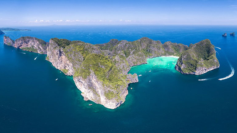 Ταϊλάνδη: Έκλεισε ο κόλπος που έγινε διάσημος από την ταινία «Η παραλία»