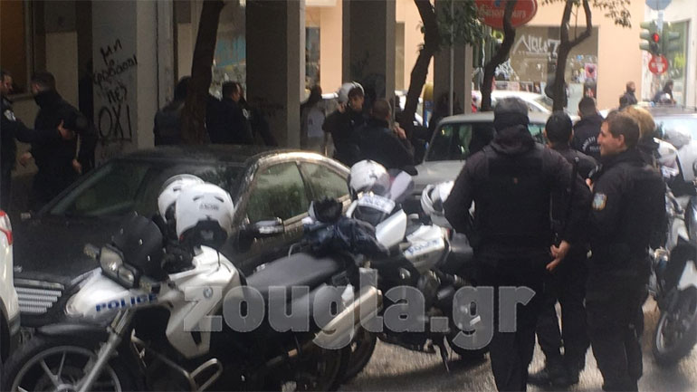 Ελεύθεροι οι 17 από τους 18 προσαχθέντες μετά από το επεισόδιο στο Κολωνάκι