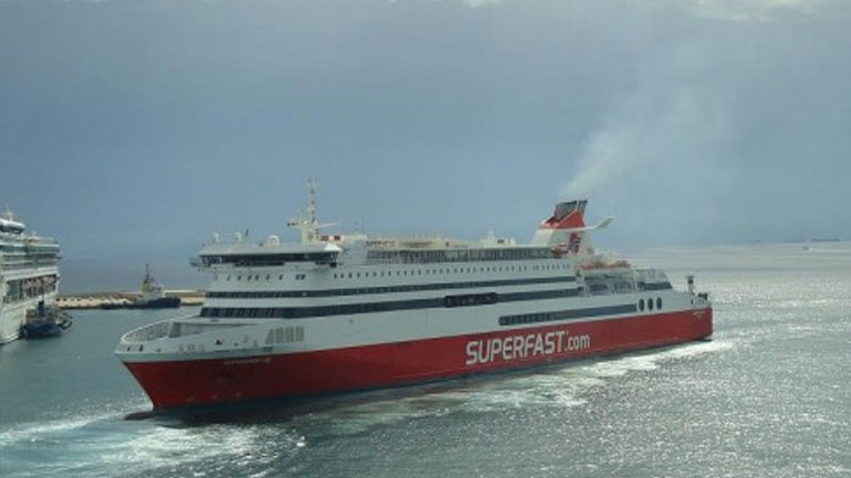 Λόγω μηχανικής βλάβης επιστρέφει στο λιμάνι της Ρόδου το SUPERFAST XII