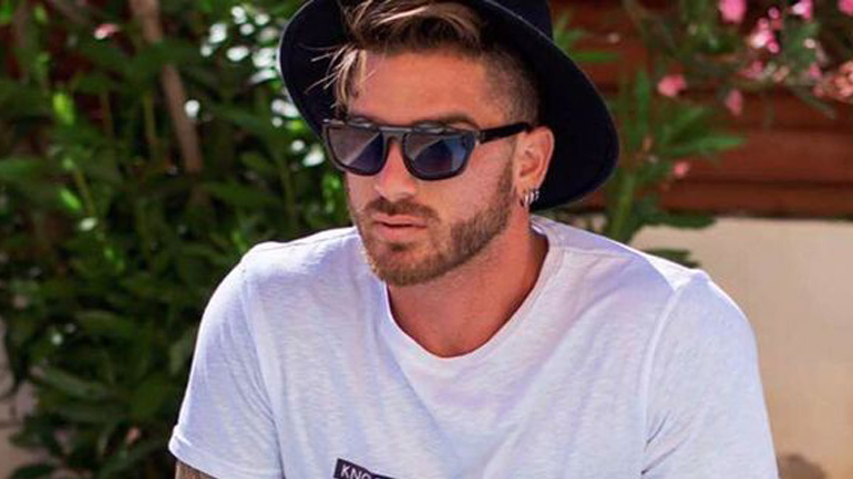 Ο γοητευτικός Δώρος του Power Of Love έχει παιδί!